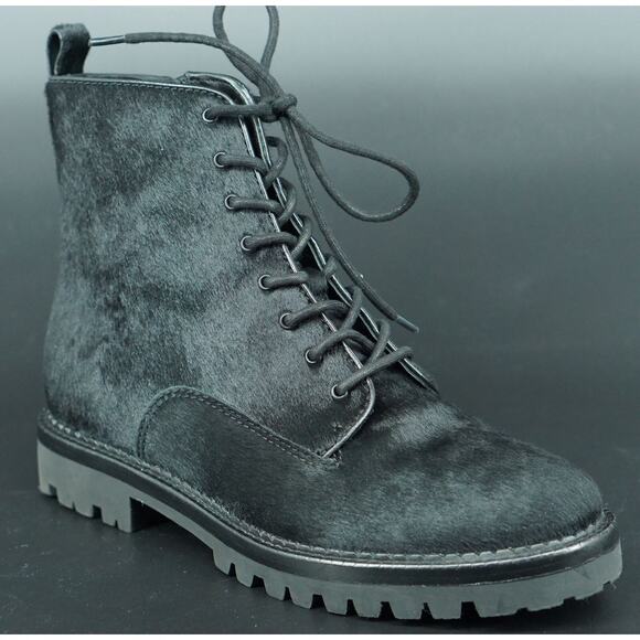 Vince Black Calf Hair Cabria Combat Ankle Boots Size 8 Women's New $495 - Picture 1 of 10